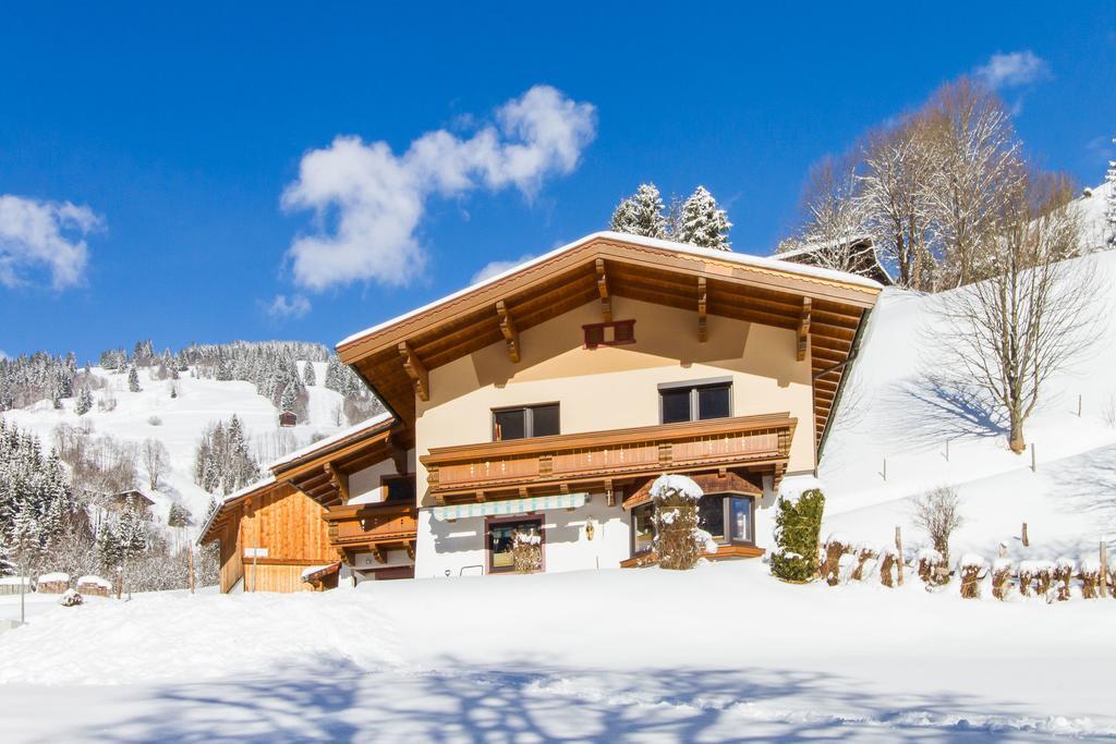 Appartement Haus Schwaighofer à Saalbach-Hinterglemm Chambre photo