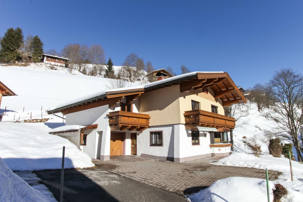 Appartement Haus Schwaighofer à Saalbach-Hinterglemm Extérieur photo
